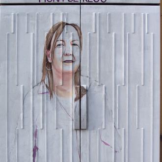 Mural retrato Montse Rego